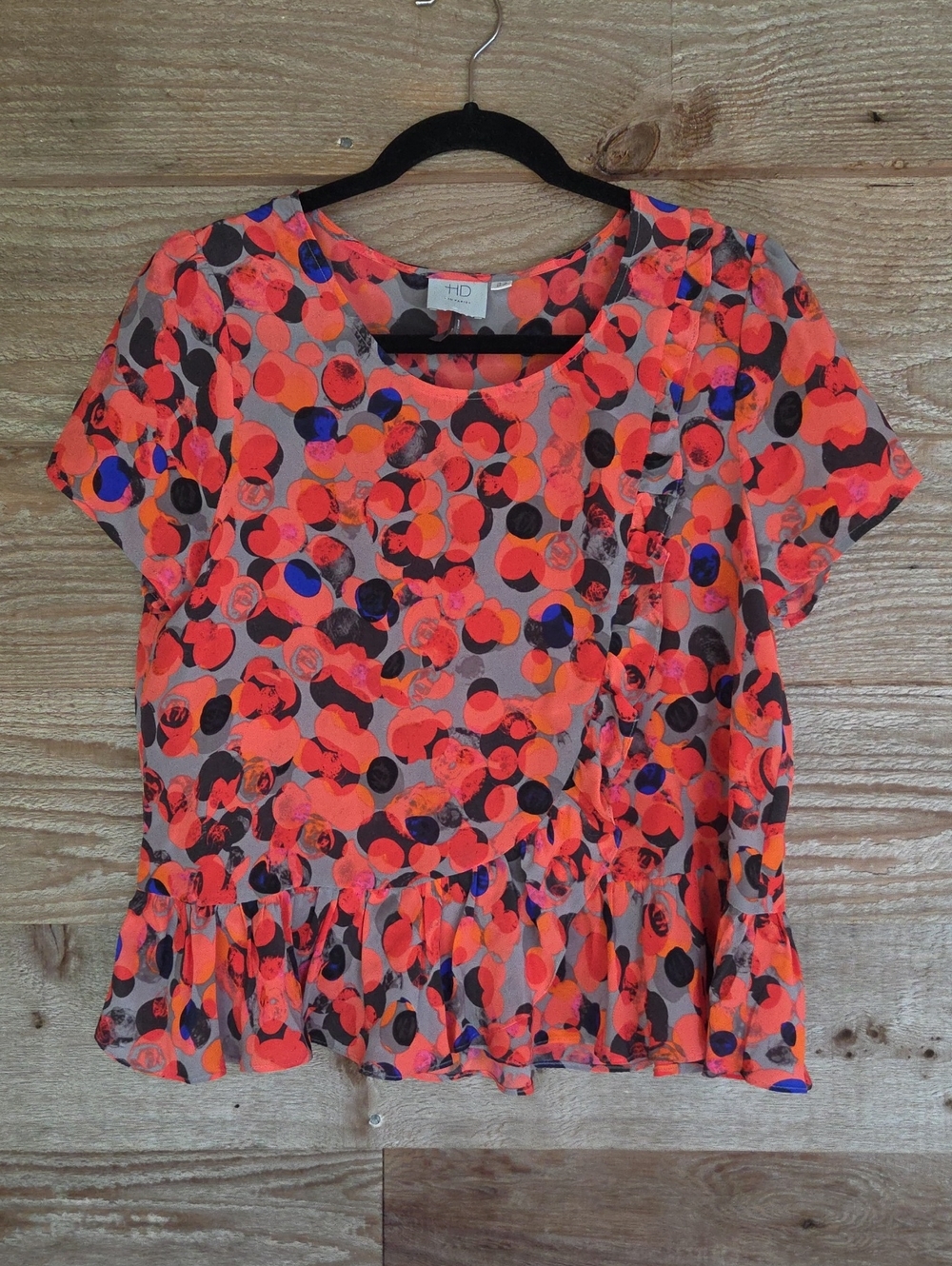 HD in Paris Size 6 Coral and Black Polka Dot Short Sleeve Ruffle Blouse